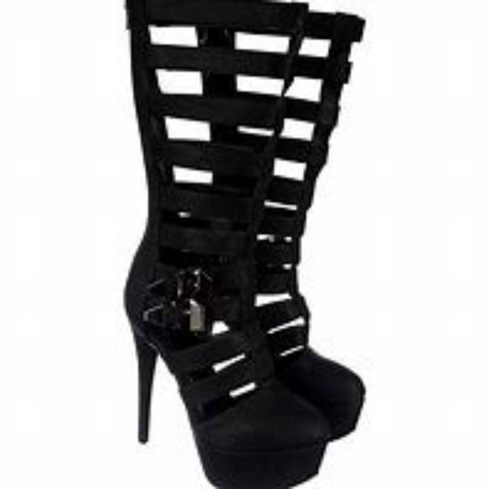 High heel boots